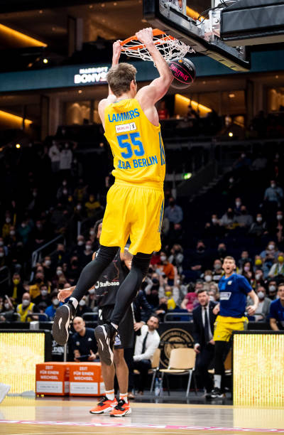 年轻球员搭 年轻球员搭