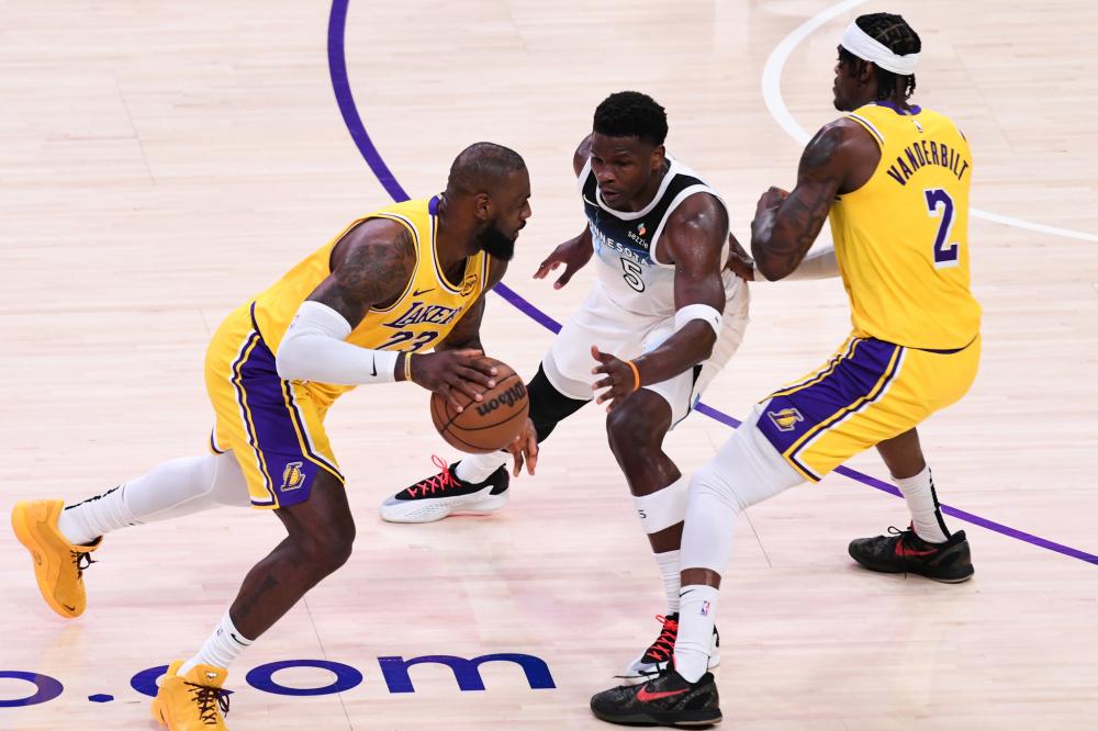 急需博尼费 急需博尼费