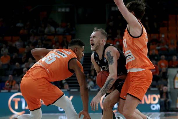 我可以帮你 我可以帮你